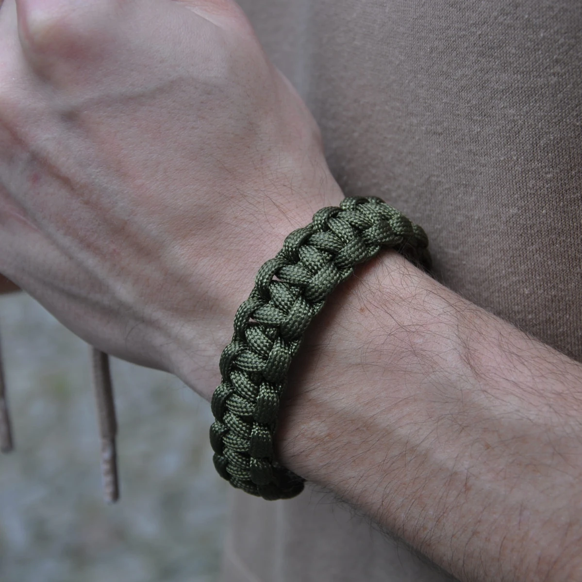 meska-bransoletka-paracord-outdoor.jpg