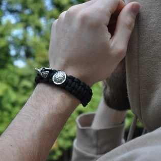 bransoletka-paracord-czarna-spartan.jpg