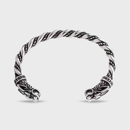 Srebrzysta bransoletka mankietowa w skandynawskim stylu