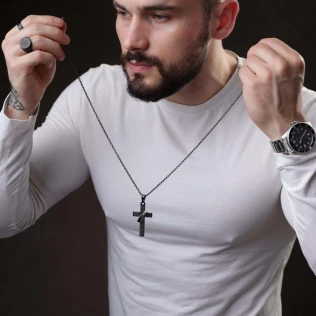 naszyjnik-meski-zawieszka-modlitwa.jpg