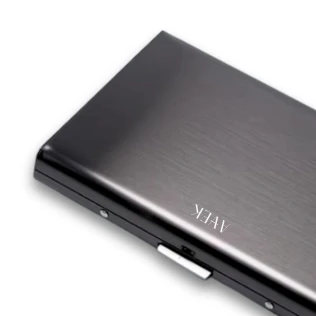 etui-smart-wallet-aluminiowe-z-ochrona-rfid.jpg
