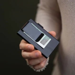 portfel-meski-zabezpieczony-rfid-aluminium.jpg