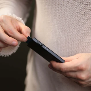 smart-wallet-na-karty-i-banknoty-rfid.jpg