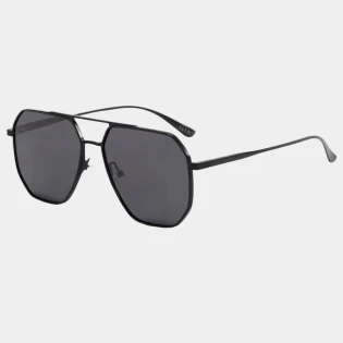 Czarne okulary przeciwsłoneczne aviator gradientowane z polaryzacją