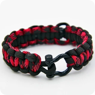 meska-bransoletka-paracord-spartan-czerwona-czarna.jpg