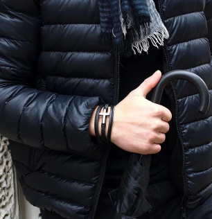 bransoletka-skorzana-personalizowana.jpg