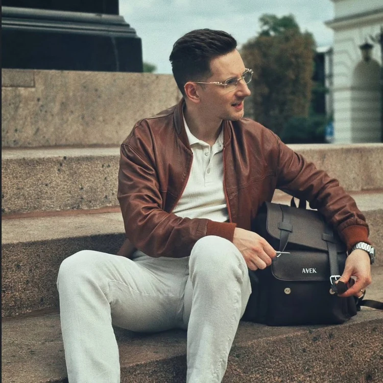 Plecak męski skórzany AVEK w stylizacji @alancyprysiak